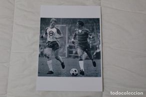 Collectionnisme sportif: FOTOGRAFÍA FÚTBOL RONALD KOEMAN Y JOHAN CRUYFF. PARTIDO FC GRONINGEN - AJAX (1981) HOLANDA.